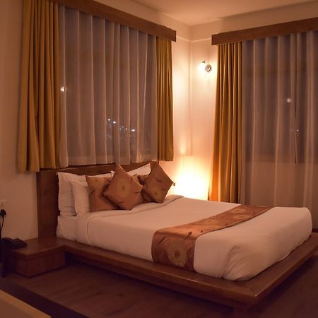 Kaizun Bed Breakfast Шиллонг Экстерьер фото