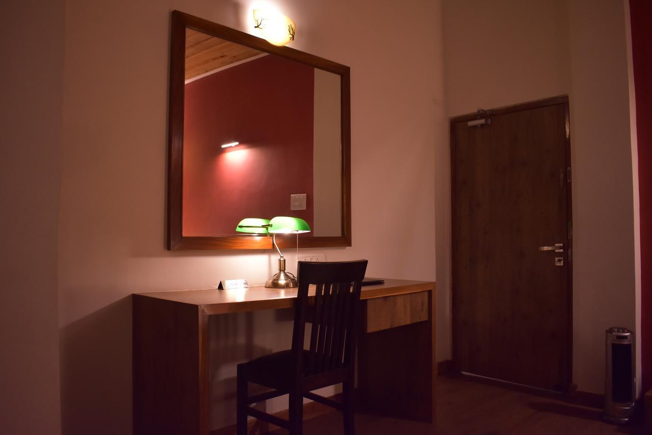 Kaizun Bed Breakfast Шиллонг Экстерьер фото