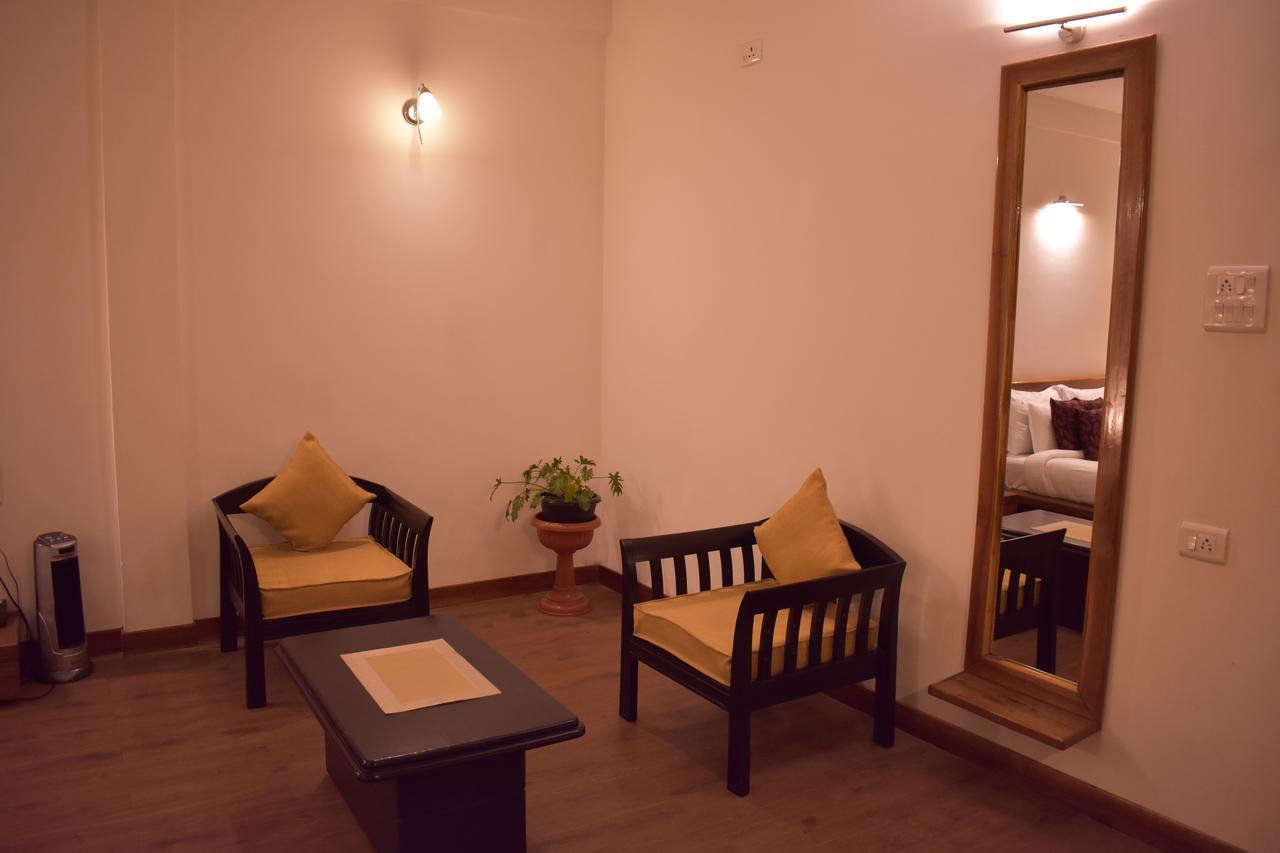Kaizun Bed Breakfast Шиллонг Экстерьер фото