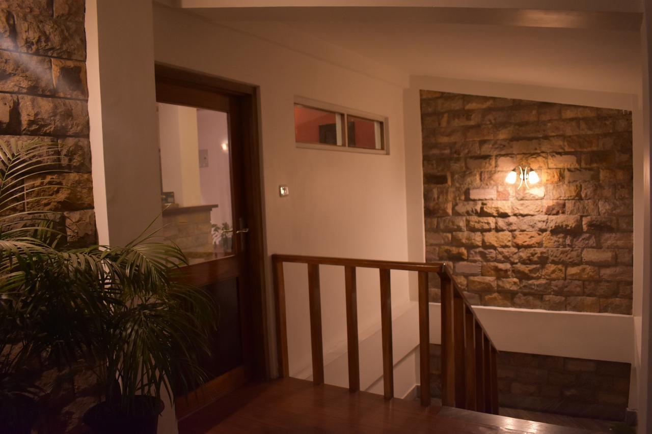 Kaizun Bed Breakfast Шиллонг Экстерьер фото