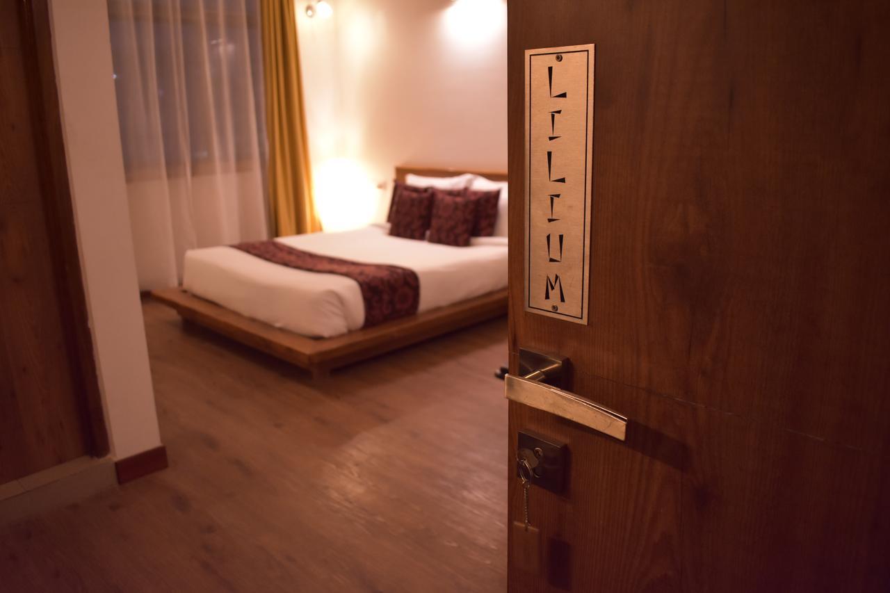 Kaizun Bed Breakfast Шиллонг Экстерьер фото